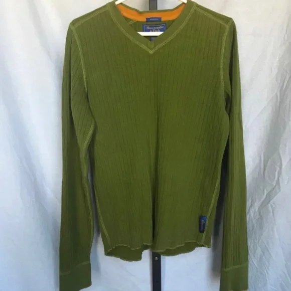 5 pounds of Woman’s resell bundle and I also offer children's and men's or a mix - Picture 7 of 16